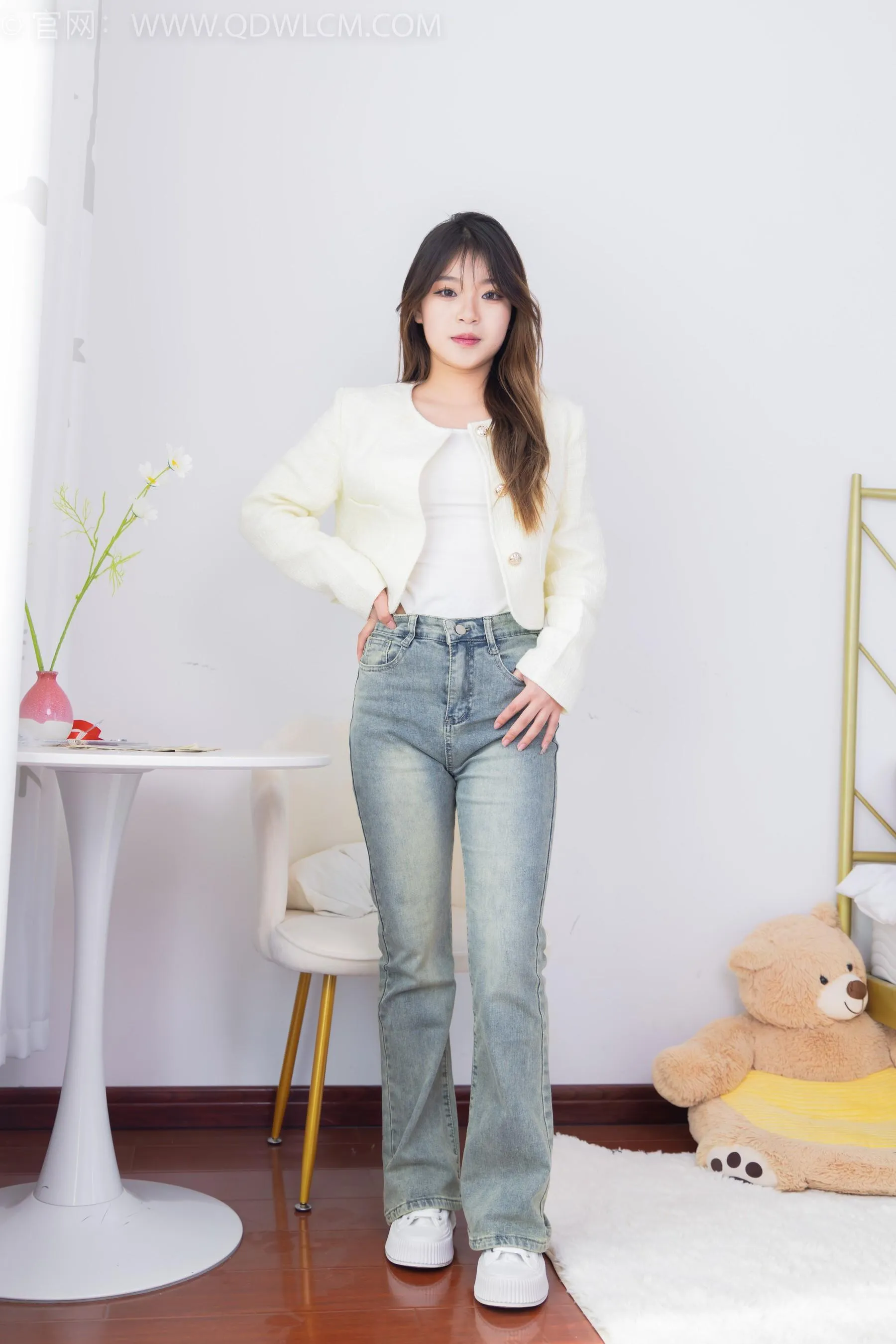 物恋传媒 NO.1556 闪闪-闪闪发光 [151P]插图5
